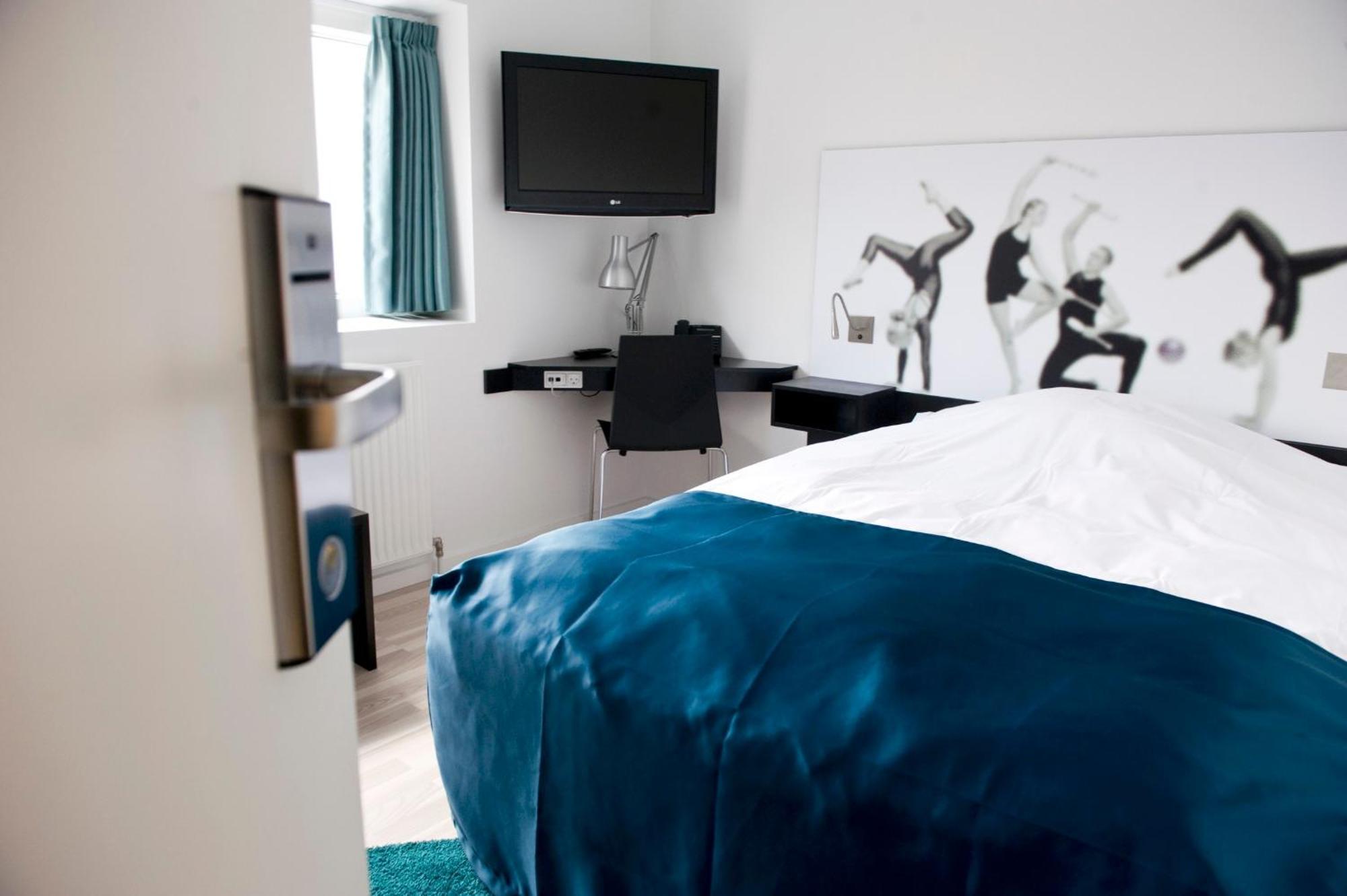Hotel Dgi-Huset Хернинг Екстериор снимка