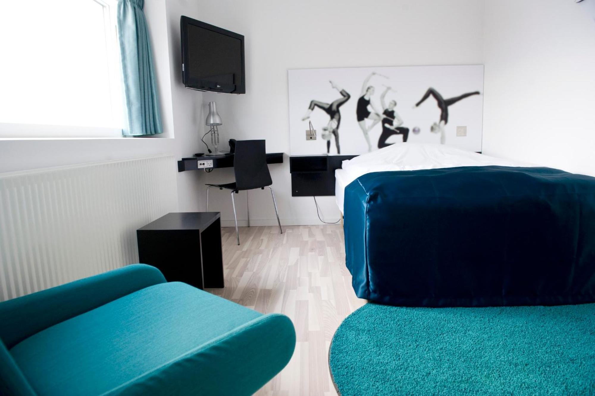 Hotel Dgi-Huset Хернинг Екстериор снимка