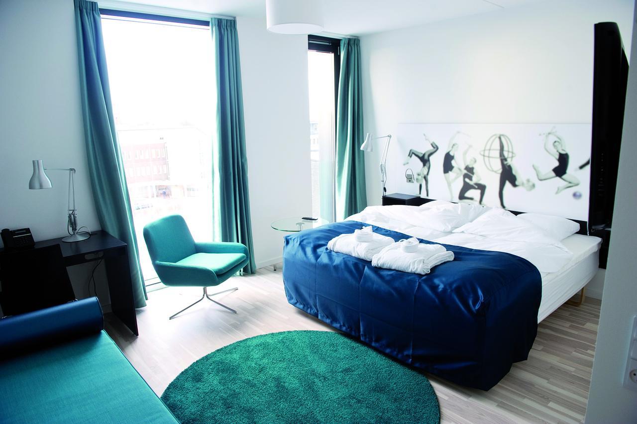 Hotel Dgi-Huset Хернинг Екстериор снимка