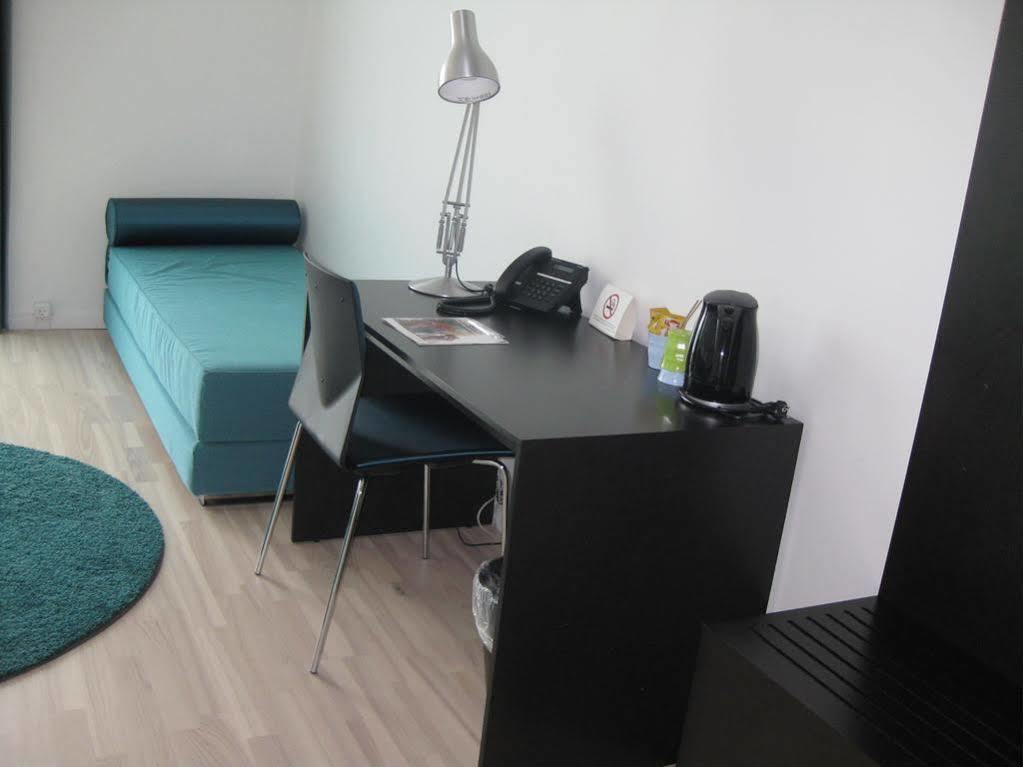 Hotel Dgi-Huset Хернинг Екстериор снимка